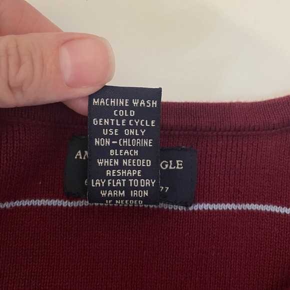 AEO Y2K Thermal Henley Shirt Striped Maroon Size L Stretch Layer Academia Preppy - Picture 7 of 7